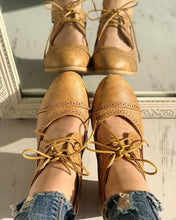 Load image into Gallery viewer, Chaussures Vintage à Talons
