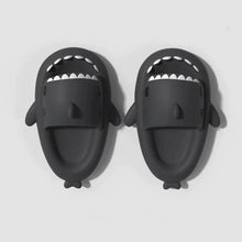 Load image into Gallery viewer, Claquettes requin Coolsharks
